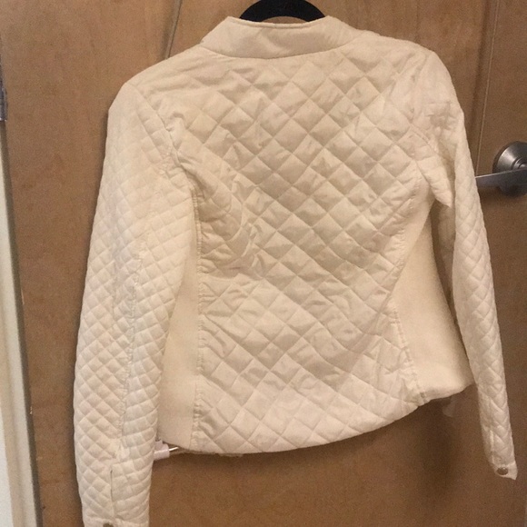 White jacket - Picture 2 of 2